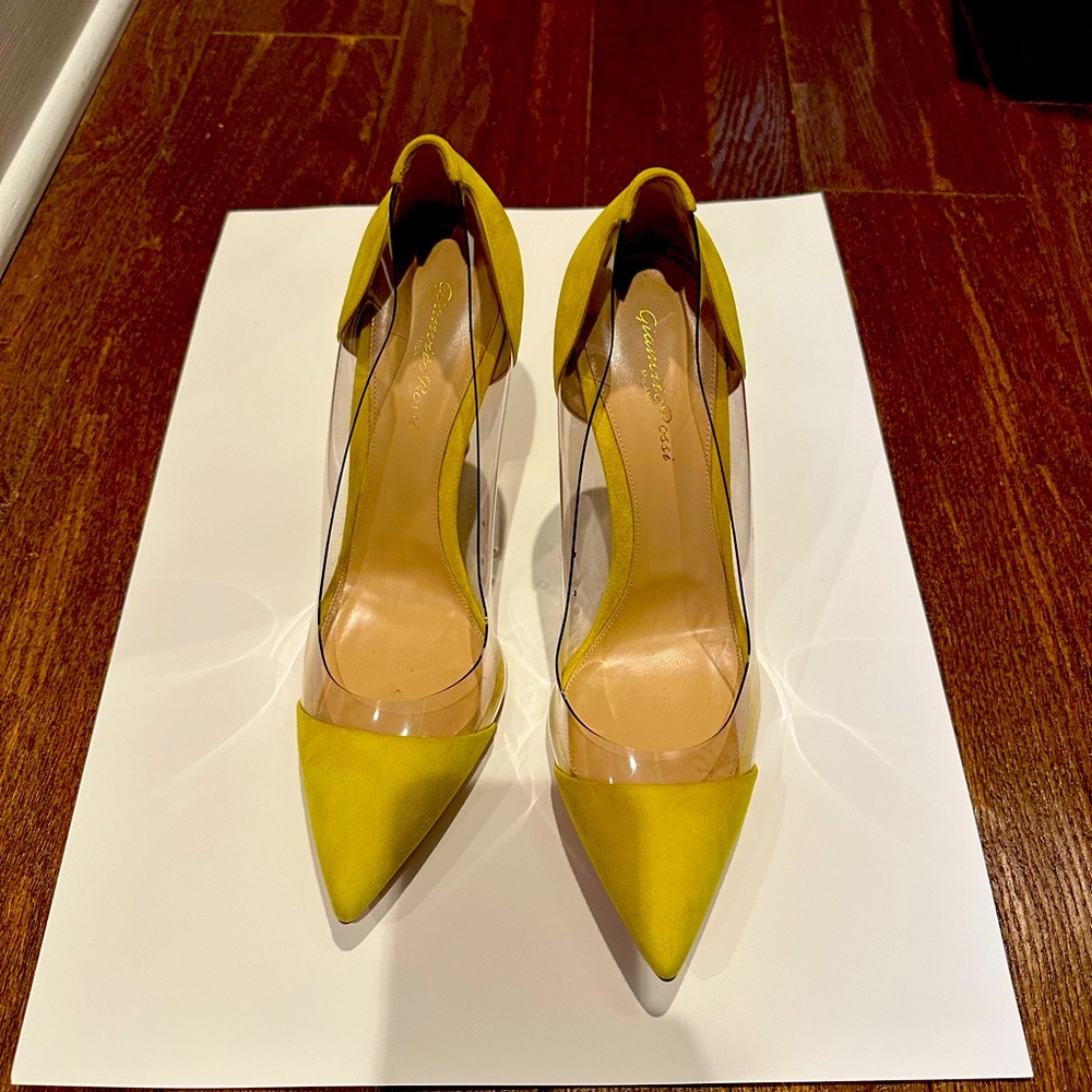 Gianvito Rossi yellow suede heels